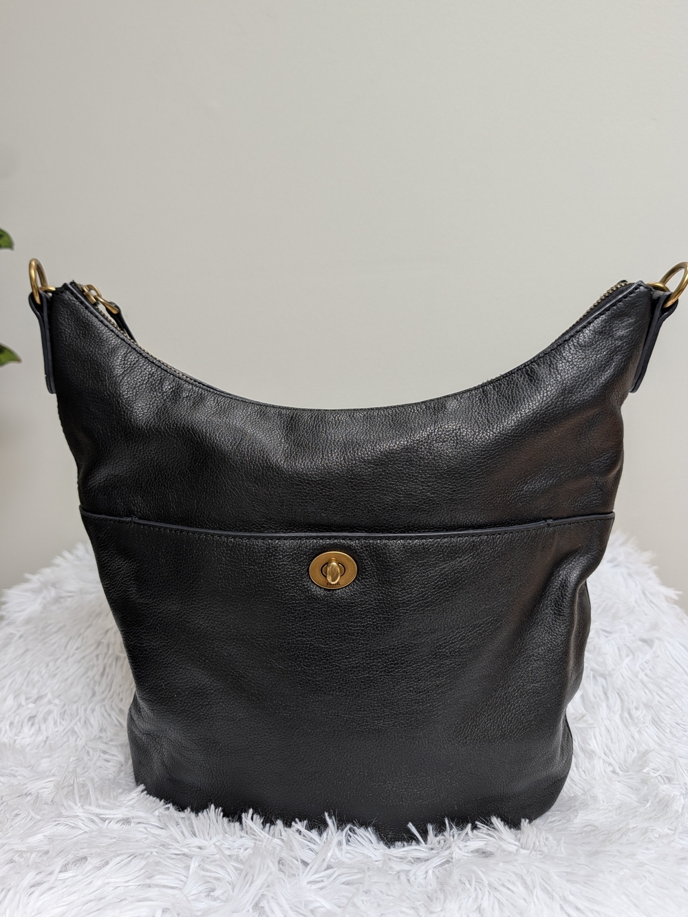 Fossil Black Genuine Leather Crossbody Bucket Bag Gold Hardware